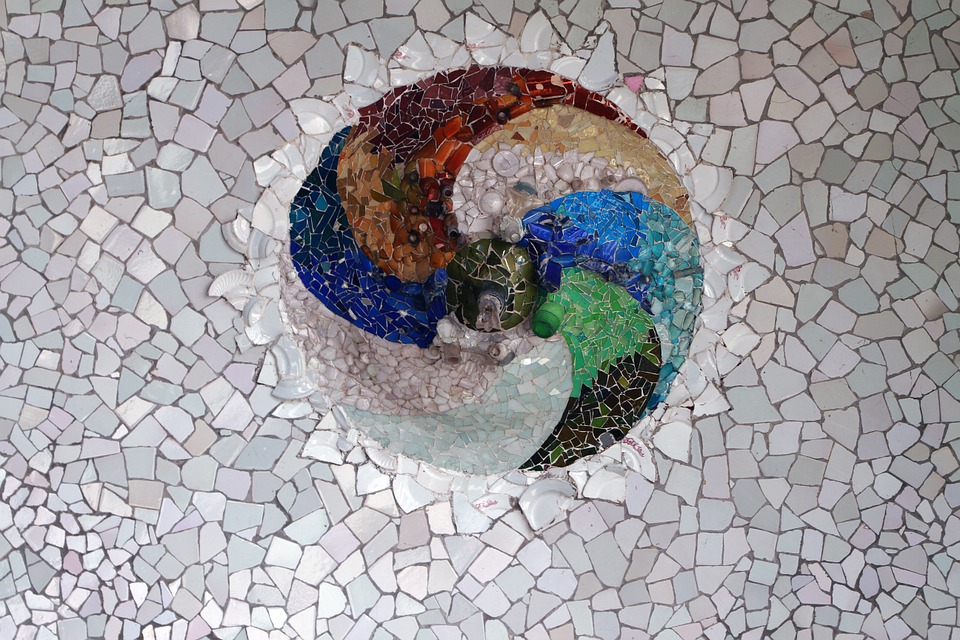 Glass mosaic in a circular pattern